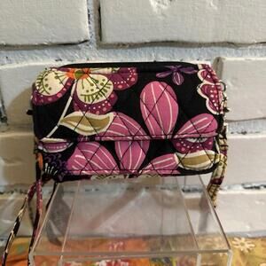 Vera Bradley crossbody All in One wallet